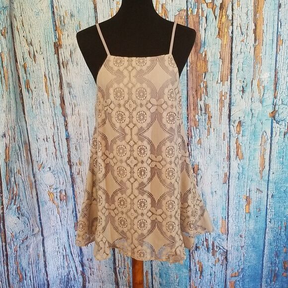 NWT Easel Lace Mini Dress - Picture 1 of 12
